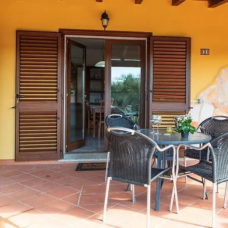 Apartment Smeralda *